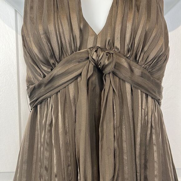 BCBG MAXAZRIA Silk Bronze/Brown Empire Waist Halter Dress Size 4‎ - Picture 3 of 15